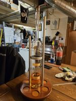 Grappa Brunello Fassano Flaschenhalter mit Degustierer! (D)
