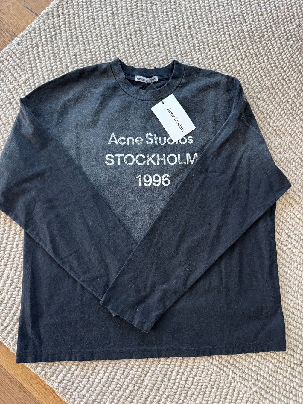 Acne Studios T-shirt: Acne Studios Longsleeve Gr. M, Farbe schwarz – Nuovo (secondo la descrizione) da Triesen venduto da atos87