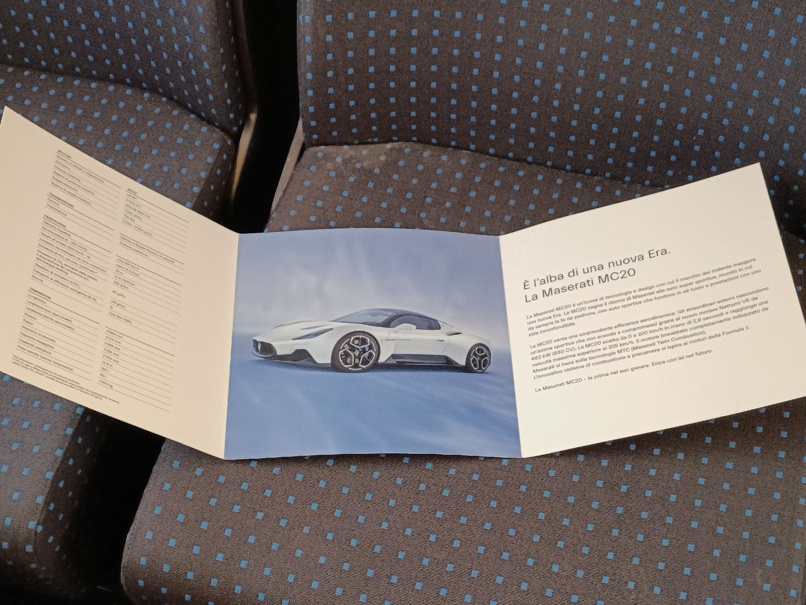 Maserati Documenti: Automobil Prospekt / Maserati MC20 – Usato da Brugg AG venduto da Ente015 1