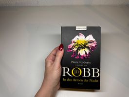 ROMAN: J.D. Robb, In den Armen der Nacht