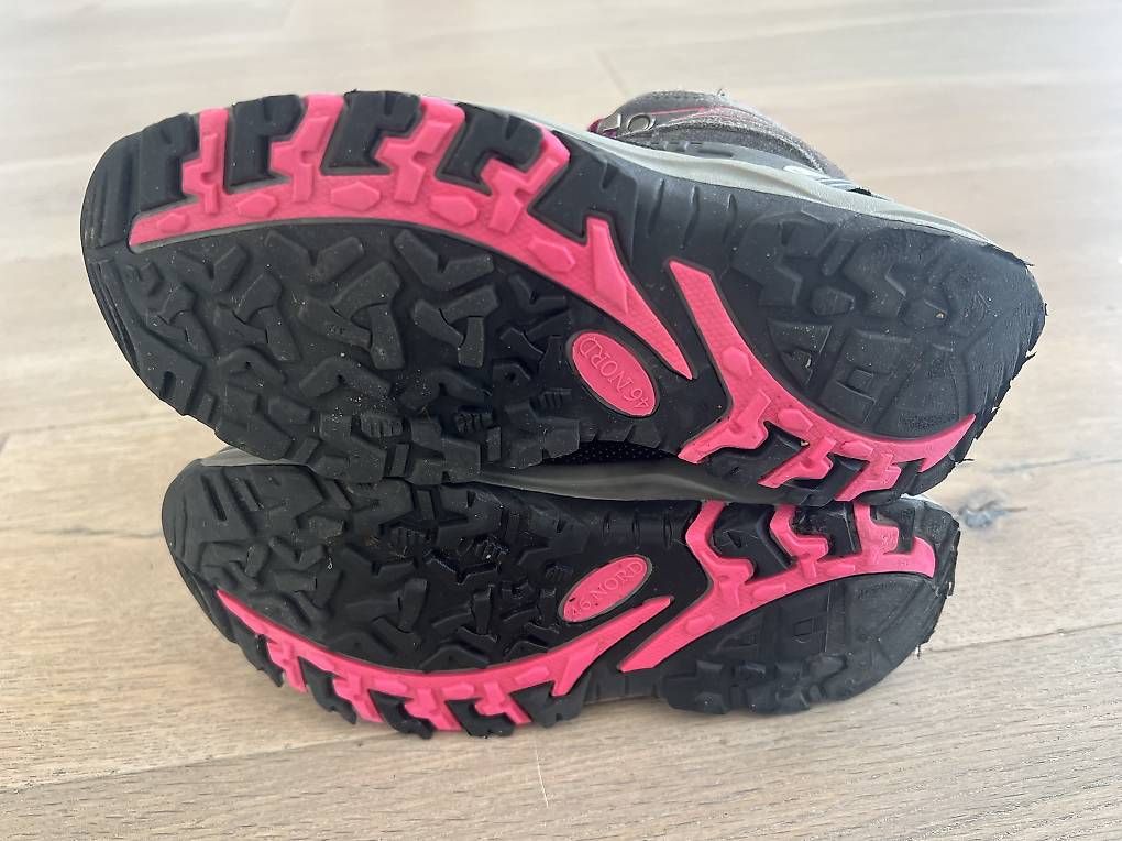 Scarpe per ragazzi: Wanderschuhe Gr. 33 – Usato da Courgevaux venduto da 12magic 2