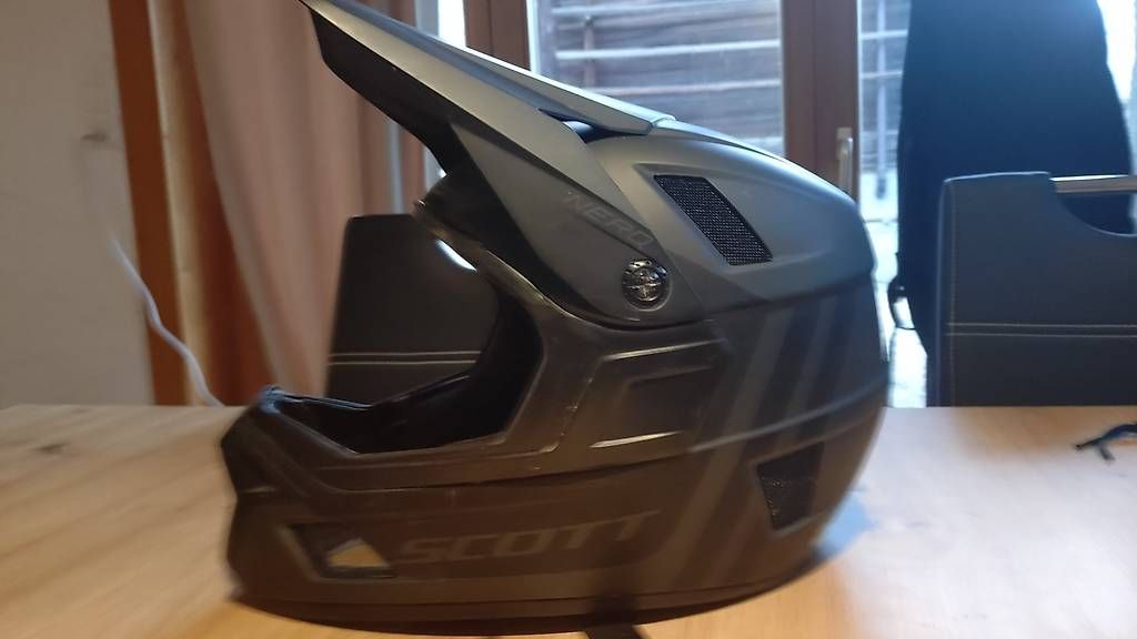 Caschi: Casque Scott Nero Plus – Usato da Bruson venduto da arn_t9dc 2