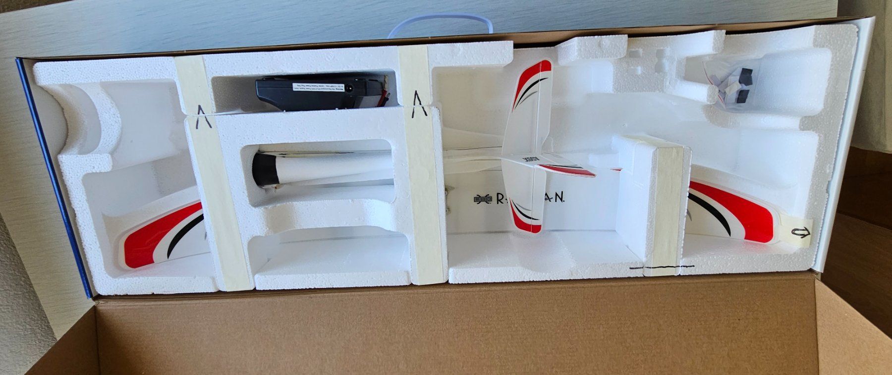 E-Flite Modellismo RC: E-flite UMX Radian, neueste Version mit ASX 3 – Usato da Schmerikon venduto da sailorman45 3