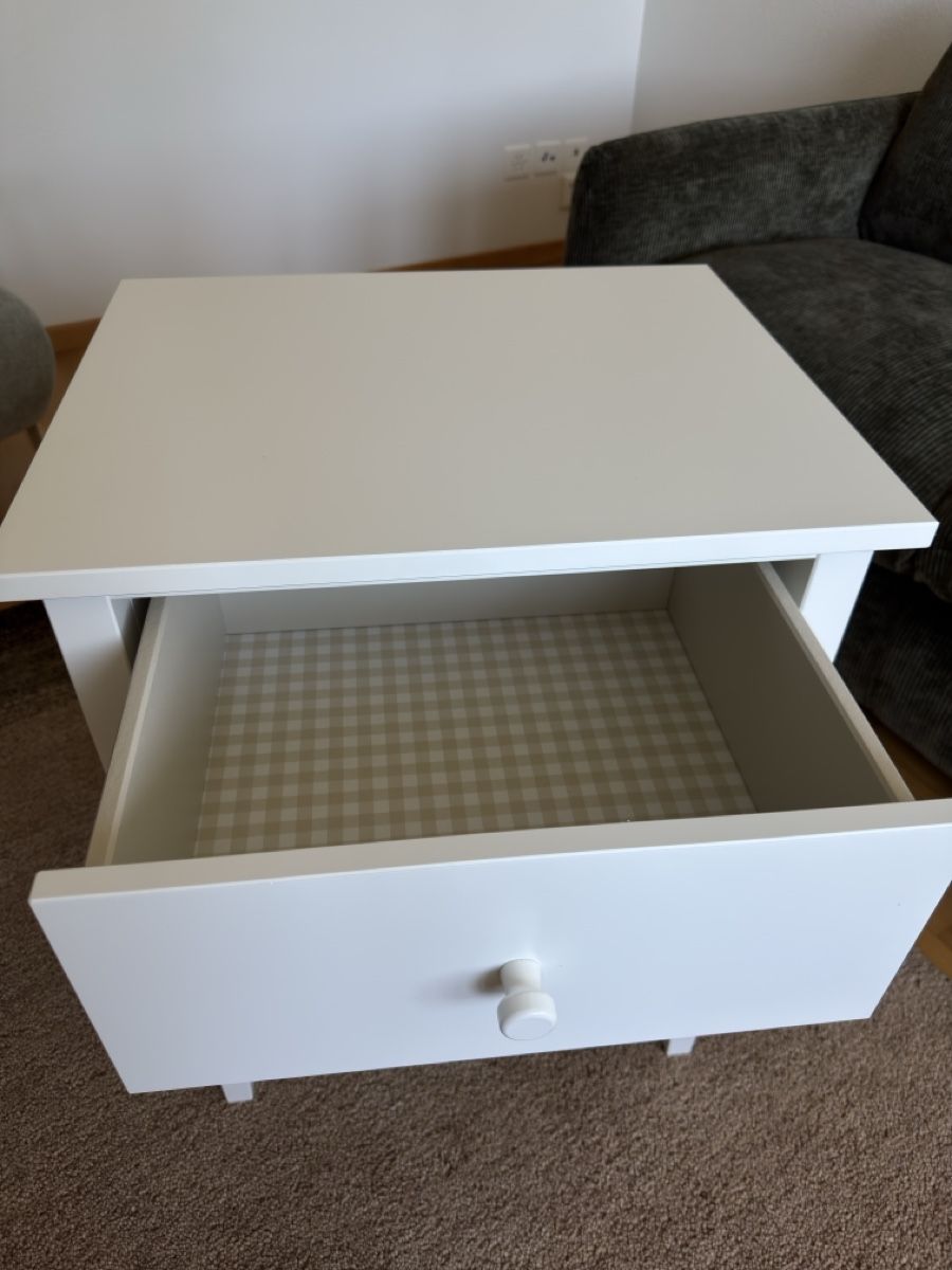 Ikea Comodini: Nachttisch GULLABERG Ablagti von  Ikea – Nuovo (secondo la descrizione) da St Gallen venduto da MxxA 1