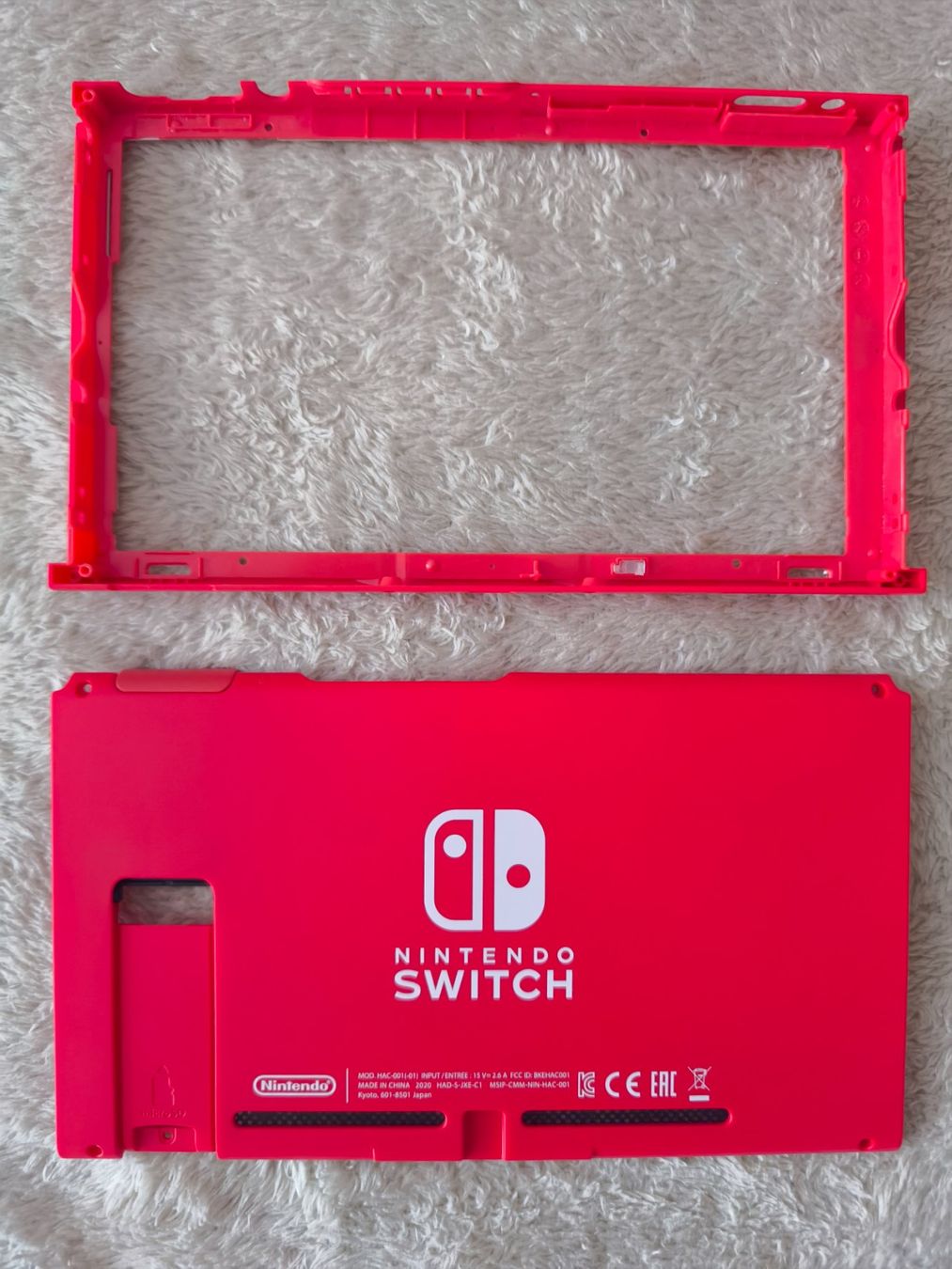 Nintendo Custodie protettive: Nintendo Switch Mario Red & Blue Edition Replacement Cover – Nuovo e nell'imballaggio originale da Winterthur venduto da Dr.Pepper01 8