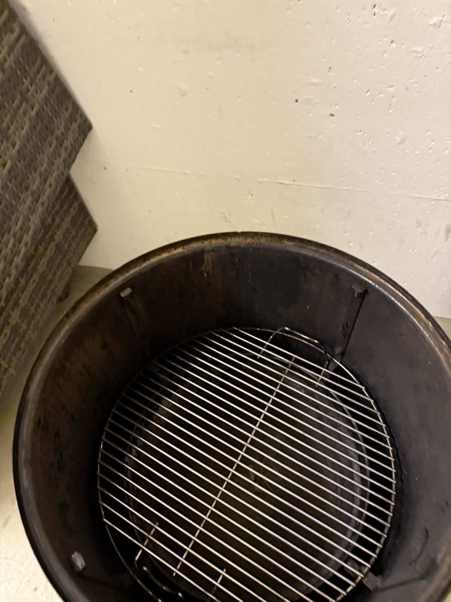 Weber Grills: Weber Smoker - Gross – Gebraucht aus Zürich von Hansi_Winter 4