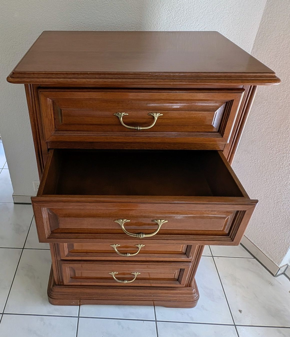 Commodes: Kommode Holz 6 Schubladen – Neuf (Voir description) à Amriswil par rabi66 2