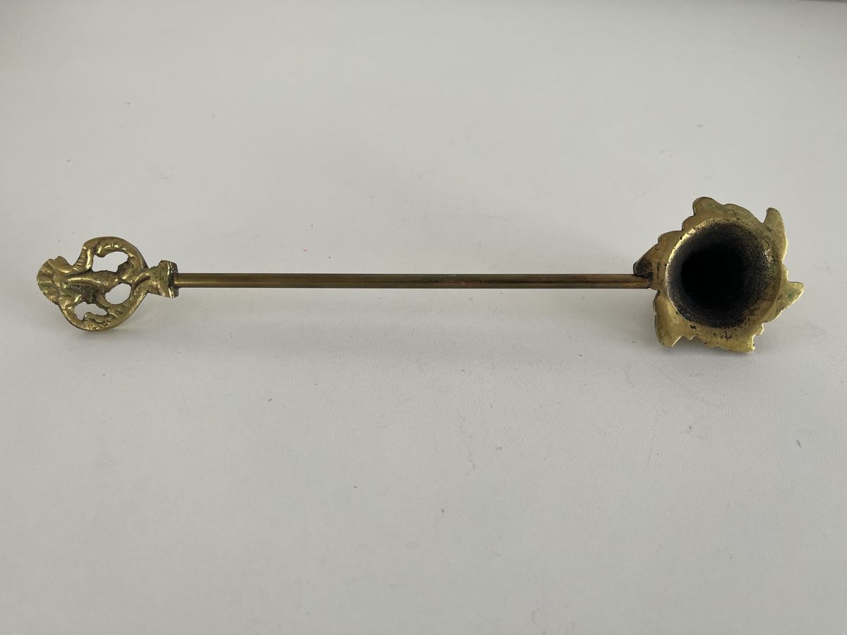 Tutte le decorazioni: Kerzenlöscher aus Messing – Usato da Wetzikon ZH venduto da seli03 5