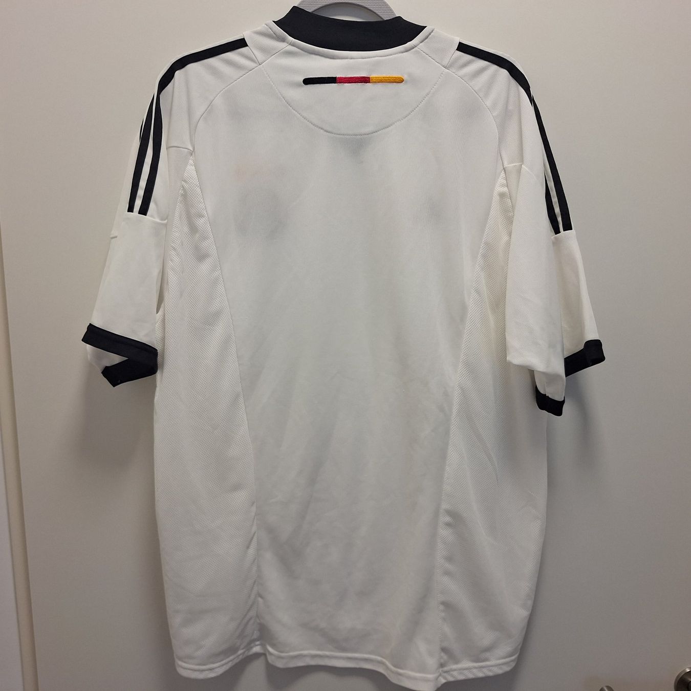 Canottiere & Pantaloni: Adidas Deutschland-Germany  2002 vintage – Usato da Bellinzona venduto da LA-ropa-de-Juan 1