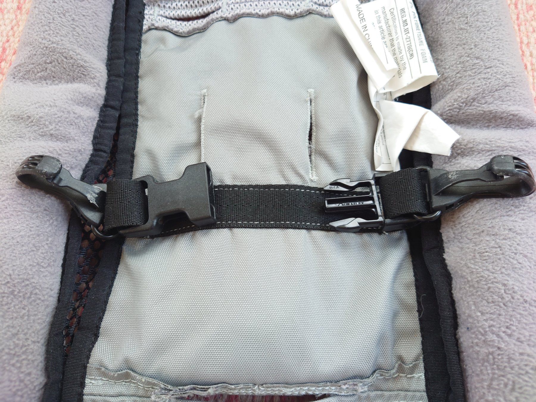 Thule Rimorchi: Thule Chariot infant sling / Hängematte – Usato da St. Gallen venduto da Raeml 2