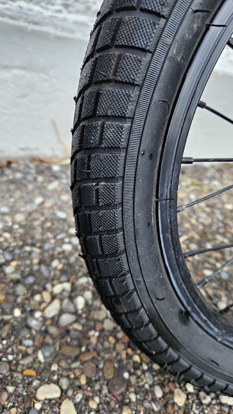 Vélos: BMX Kinder KHEBikes – D'occasion à Ammerzwil BE par ric_68rf 3