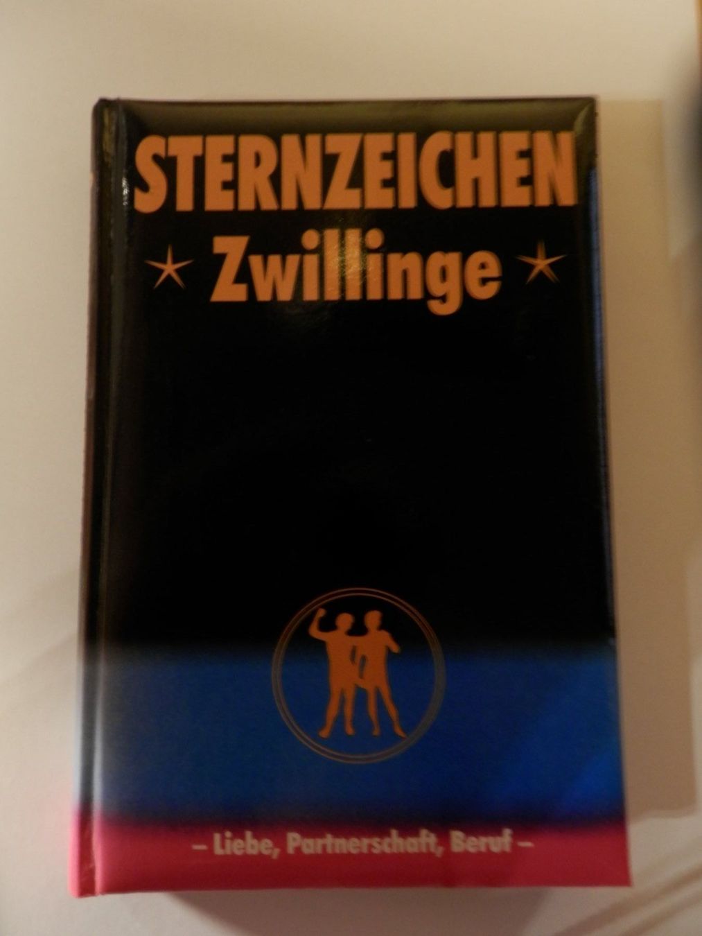 Libri: Sternzeichen Zwillinge NEUES BUCH – Nuovo (secondo la descrizione) da Weiach venduto da weiach82