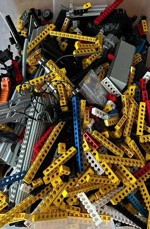 Giocattoli: Lego Technic diverse 3.8 kg – Usato da Grenchen venduto da mammamia25
