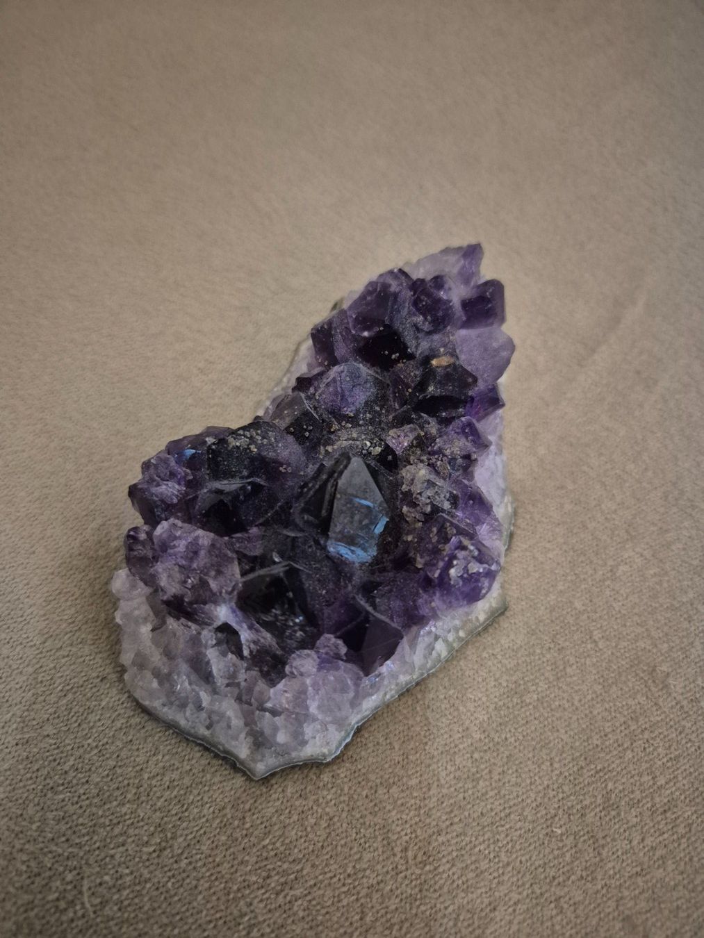 Minerali & Pietre curative: Amethyst Stufe – Nuovo (secondo la descrizione) da Niederrohrdorf venduto da Guido.B 2