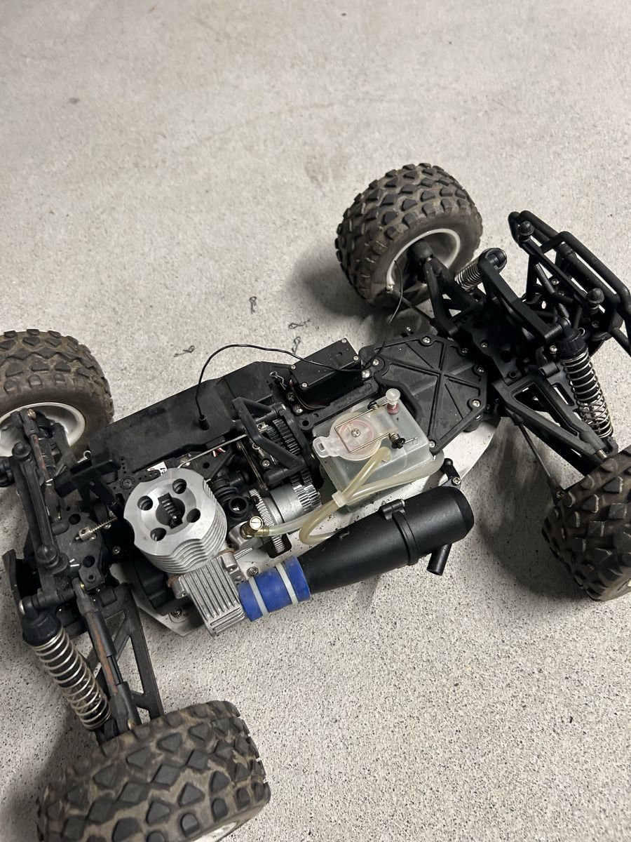 Kyosho RC Kits de montage: RC Verbrenner Modellauto – D'occasion à Zufikon par dar_6cwb 3