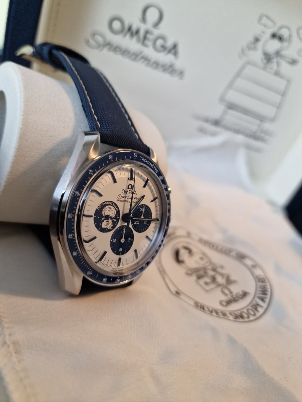 Omega Orologi: Omega Speedmaster "Silver Snoopy Award" – Nuovo (secondo la descrizione) da Luzern venduto da BladeRunner_01