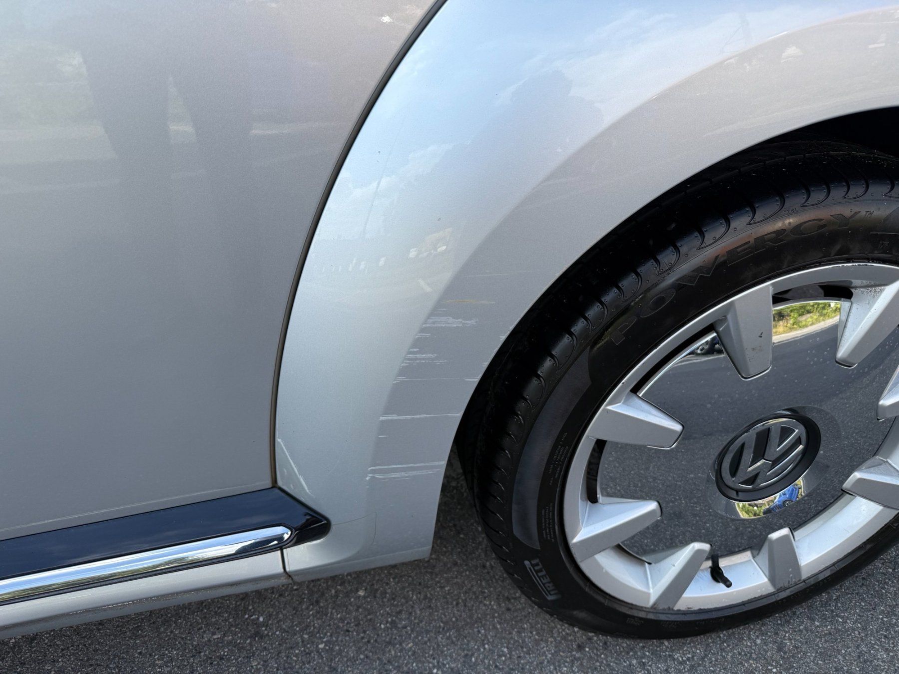 VW Automobili: VW Beetle 2.0 TSI – Usato da Adliswil venduto da RuckstuhlAdliswil 4