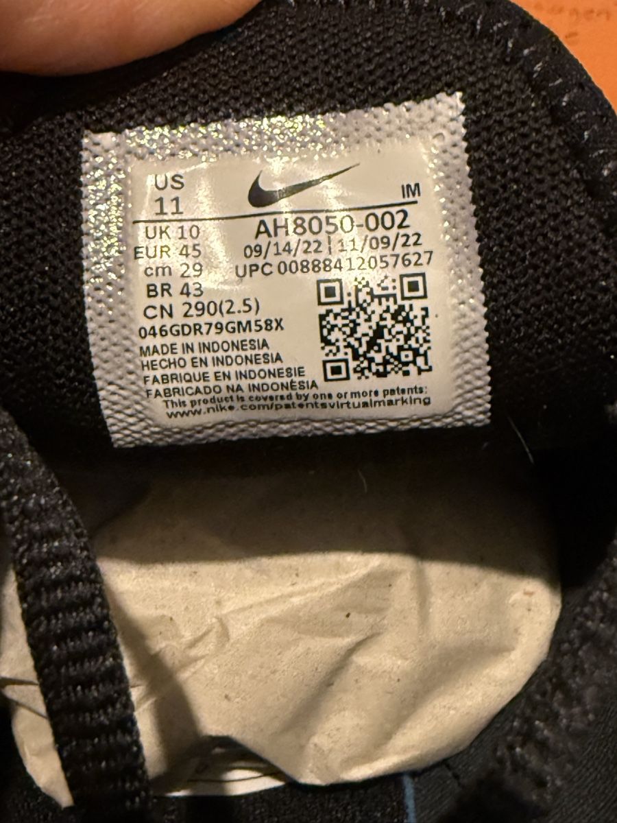 Nike Scarpe da uomo: Nike Air Max 270 Gr. 45 NEU – Nuovo e nell'imballaggio originale da Bülach venduto da bzv_7gv6 6