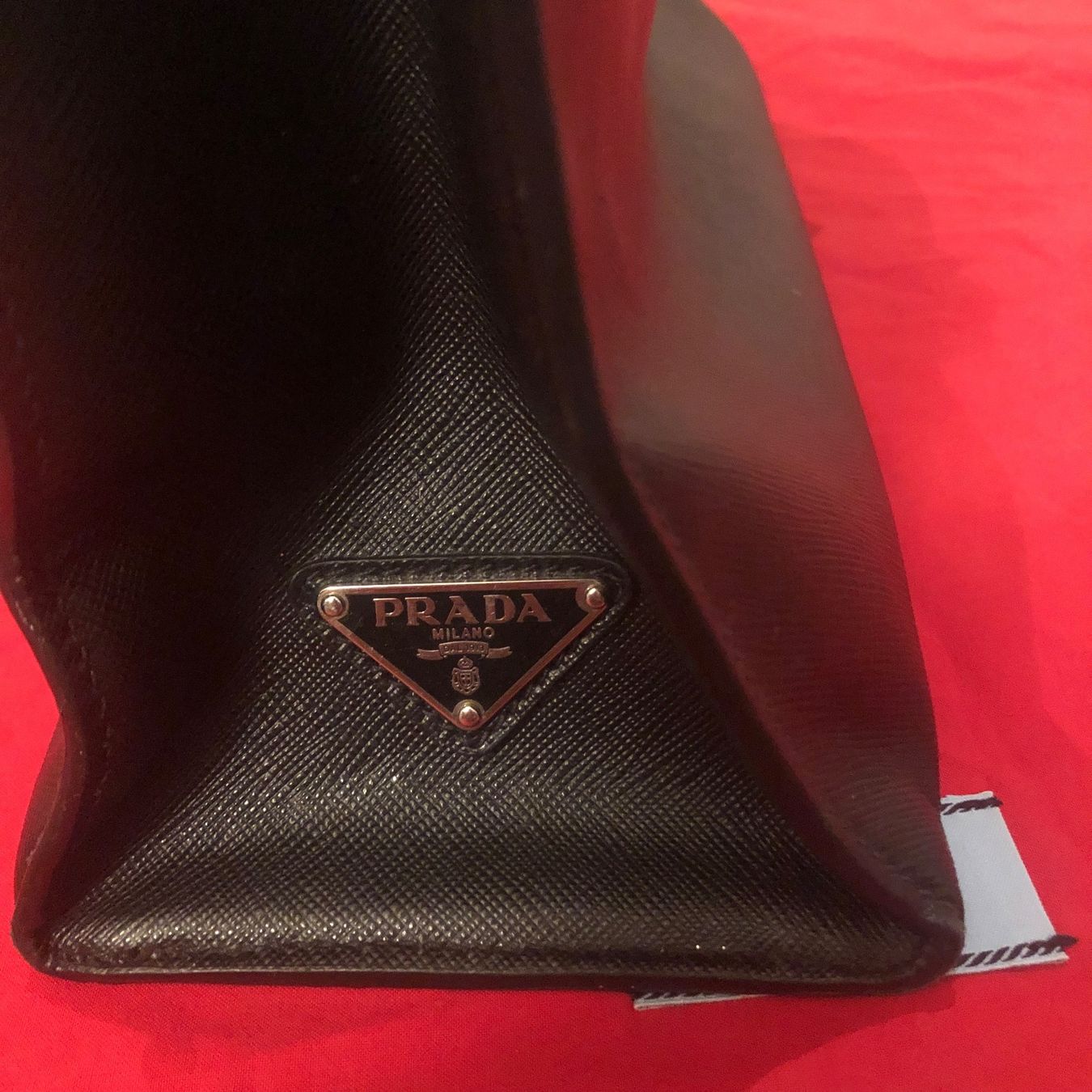 Prada Taschen: Prada Tote Tasche Saffiano Leder schwarz – Gebraucht aus Adliswil von patrizia.roth01 2