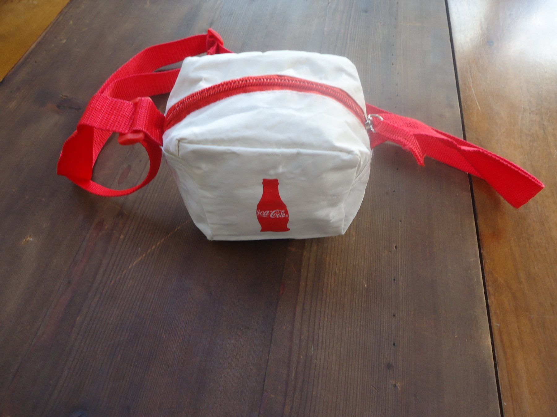 Borse: Mini sac publicitaire Coca-Cola – Usato da Vessy venduto da mafabe