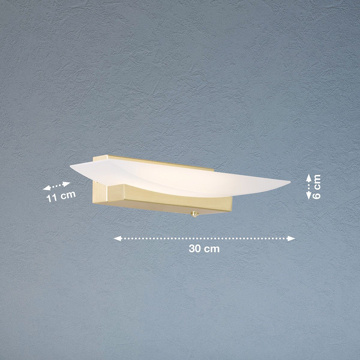 Lampade: LED Wandleuchte, Messing, 30 cm x 6 cm – Nuovo (secondo la descrizione) da Kreuzlingen venduto da Smart-Light 1