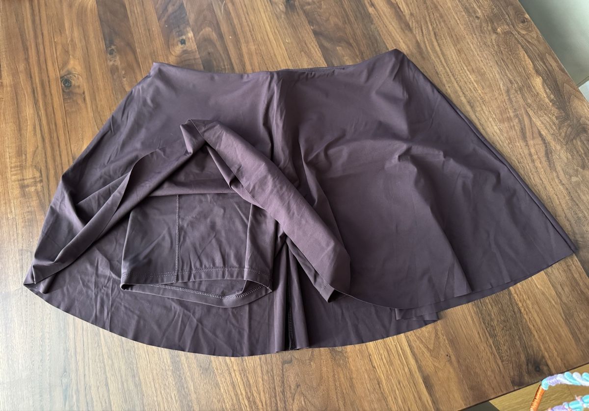 Oysho Röcke: Rock/short OYSHO Gr. L – Neu (gemäss Beschreibung) aus Zürich von yas_7vdk