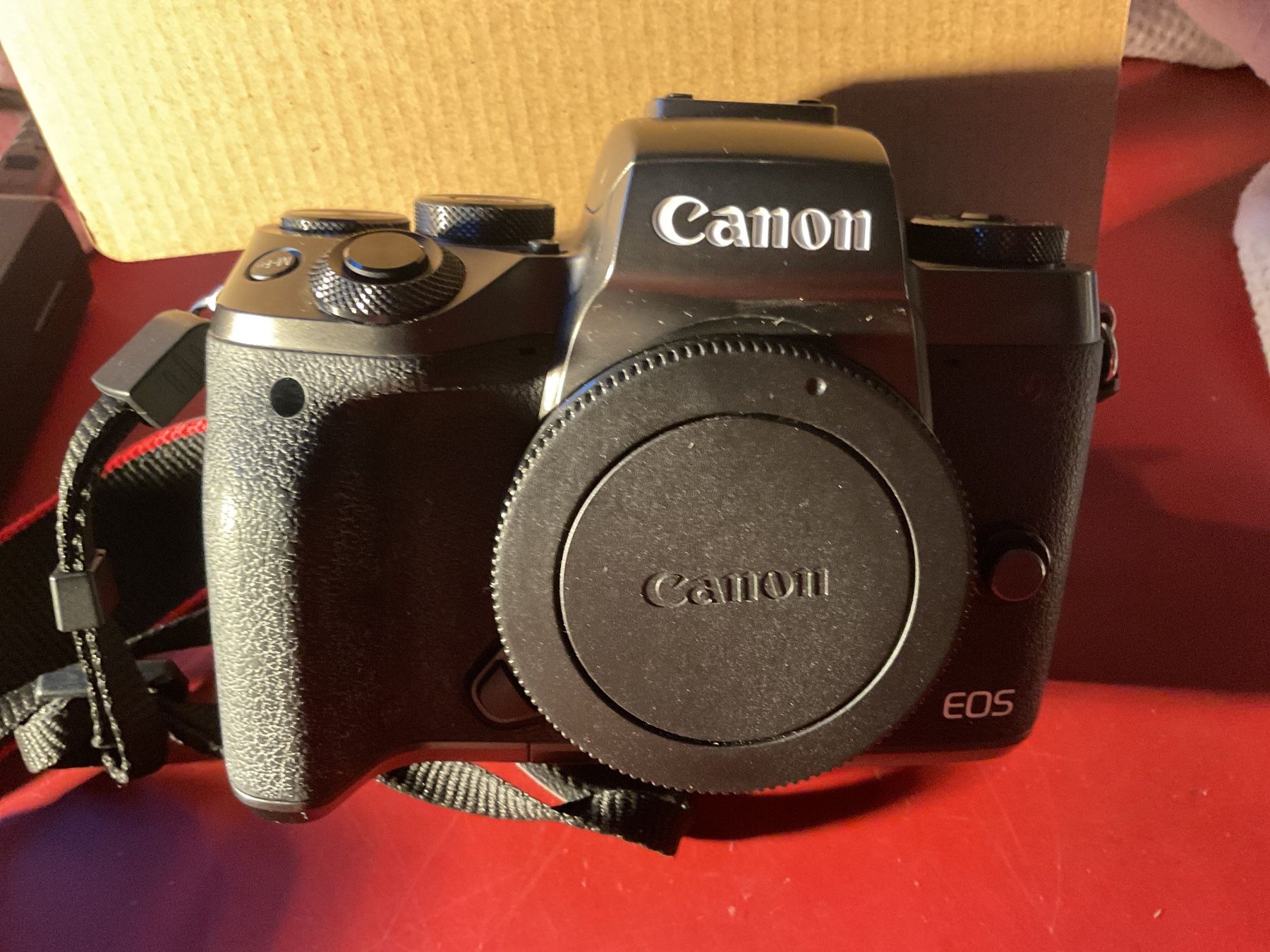 Canon Kamera: Canon EOS M5, neu, nur Body, mit Ladegerät – Neu (gemäss Beschreibung) aus Tecknau von Gluschtikum 6