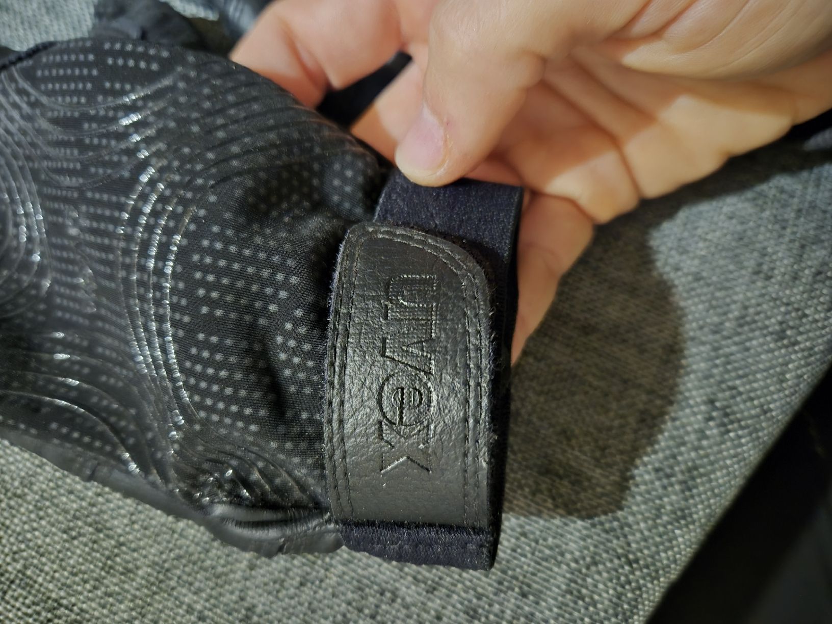 Guanti & manicotti: Uvex Reithandschuhe L TOP – Usato da Meggen venduto da Orrinka20 4
