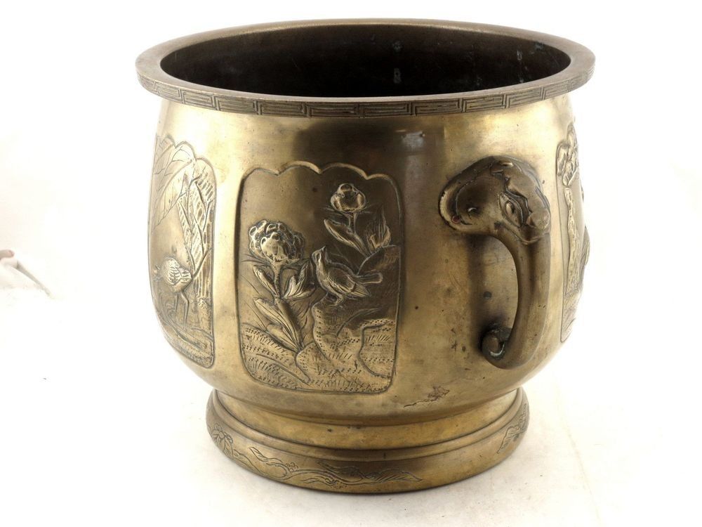 Blumentöpfe: BLUMENTOPF CACHEPOT JAPAN, ca .1900, Messing, wunderschön! – Gebraucht aus Zürich von kostbares 1