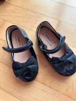 Festliche Schuhe Grösse 24