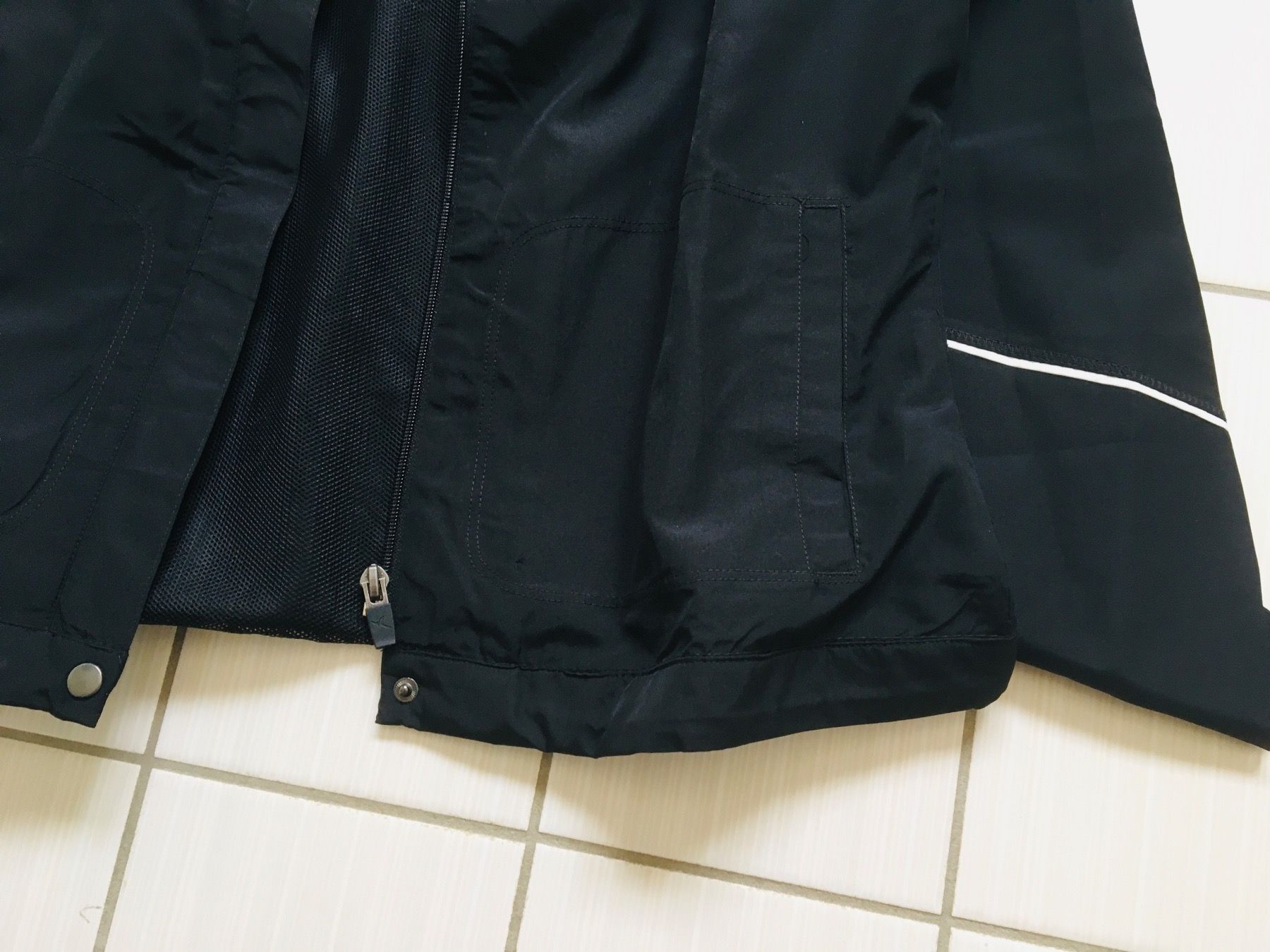 Jacken: Leichte Sportjacke XL – Gebraucht aus Arth von Vrecam51 1