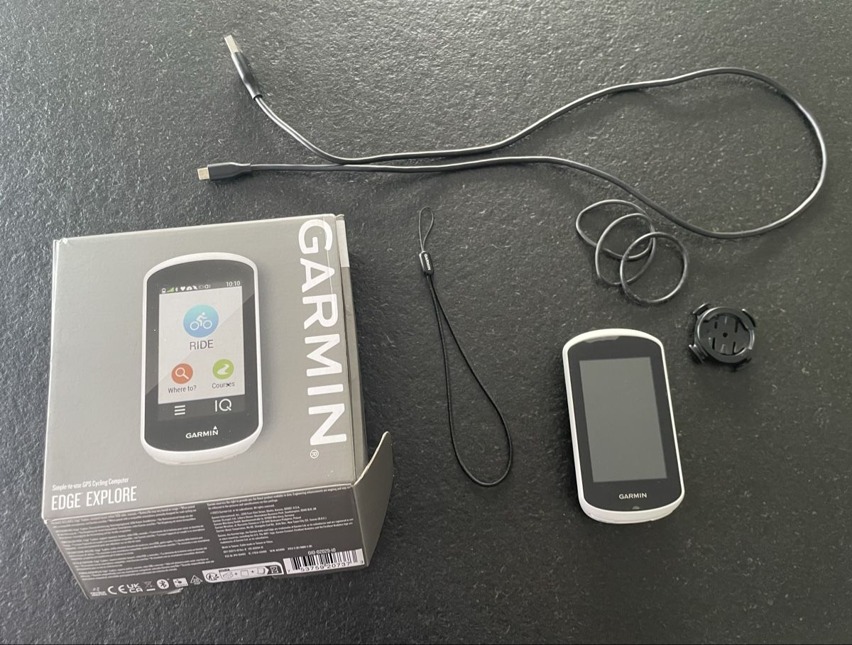 Garmin Computer & Strumenti di misurazione: Garmin Edge Explore GPS Velocomputer mit Zubehör – Usato da Altendorf venduto da Kabuzze