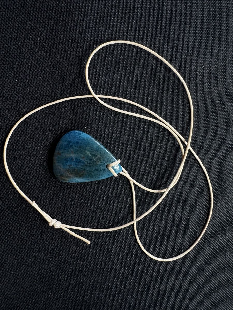 Minerali & Pietre curative: Apatitanhänger Indien 60.10ct – Nuovo e nell'imballaggio originale da Wängi venduto da Horus_Stone
