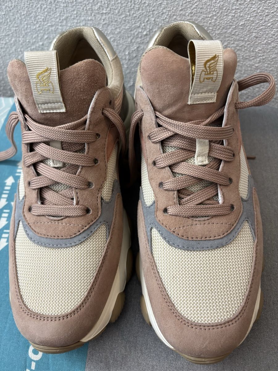 Hogan Damenschuhe: Hogan sneakers 40 – Gebraucht aus Auenstein von sonnenschein1256