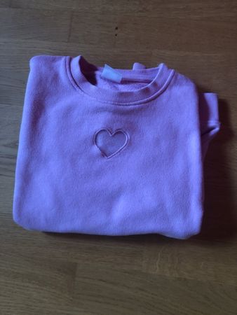 Pullover 110 keine flecken, keine Löcher zustand gut