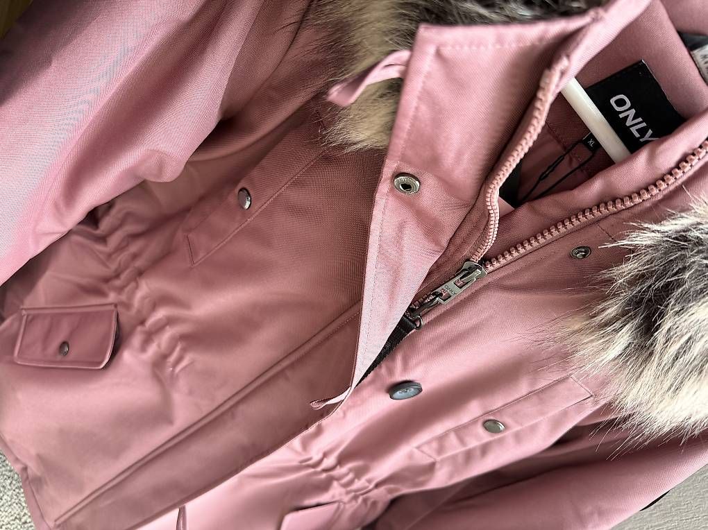 Only Giacche: NEW Winterparka Only XL – Usato da Oberstammheim venduto da riis_sz 3