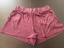Damen Shorts, Weinrot, Grösse M/L, neu