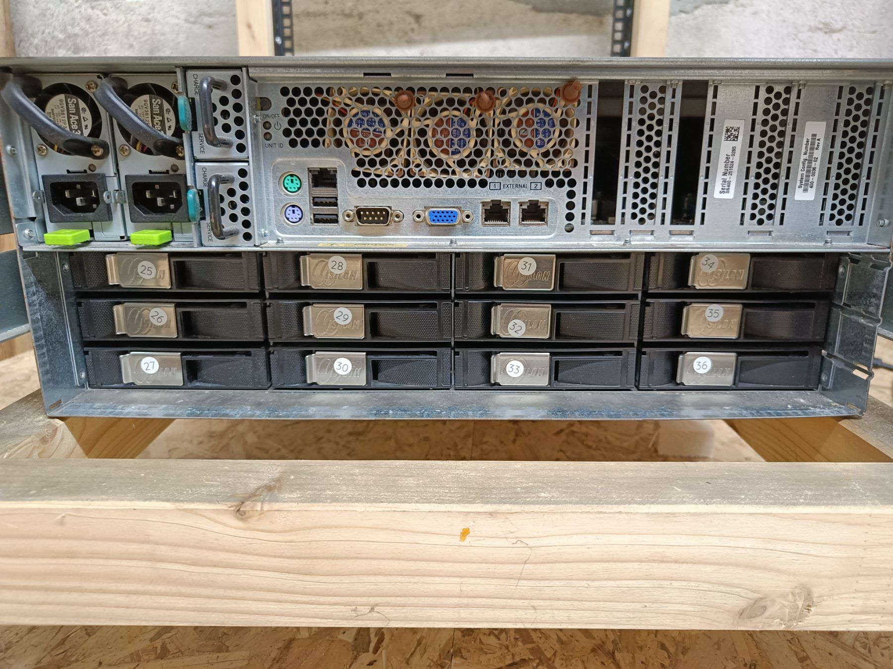 Server: 36-Bay Rack Storage Server – Usato da Auw venduto da att_r5qx 1