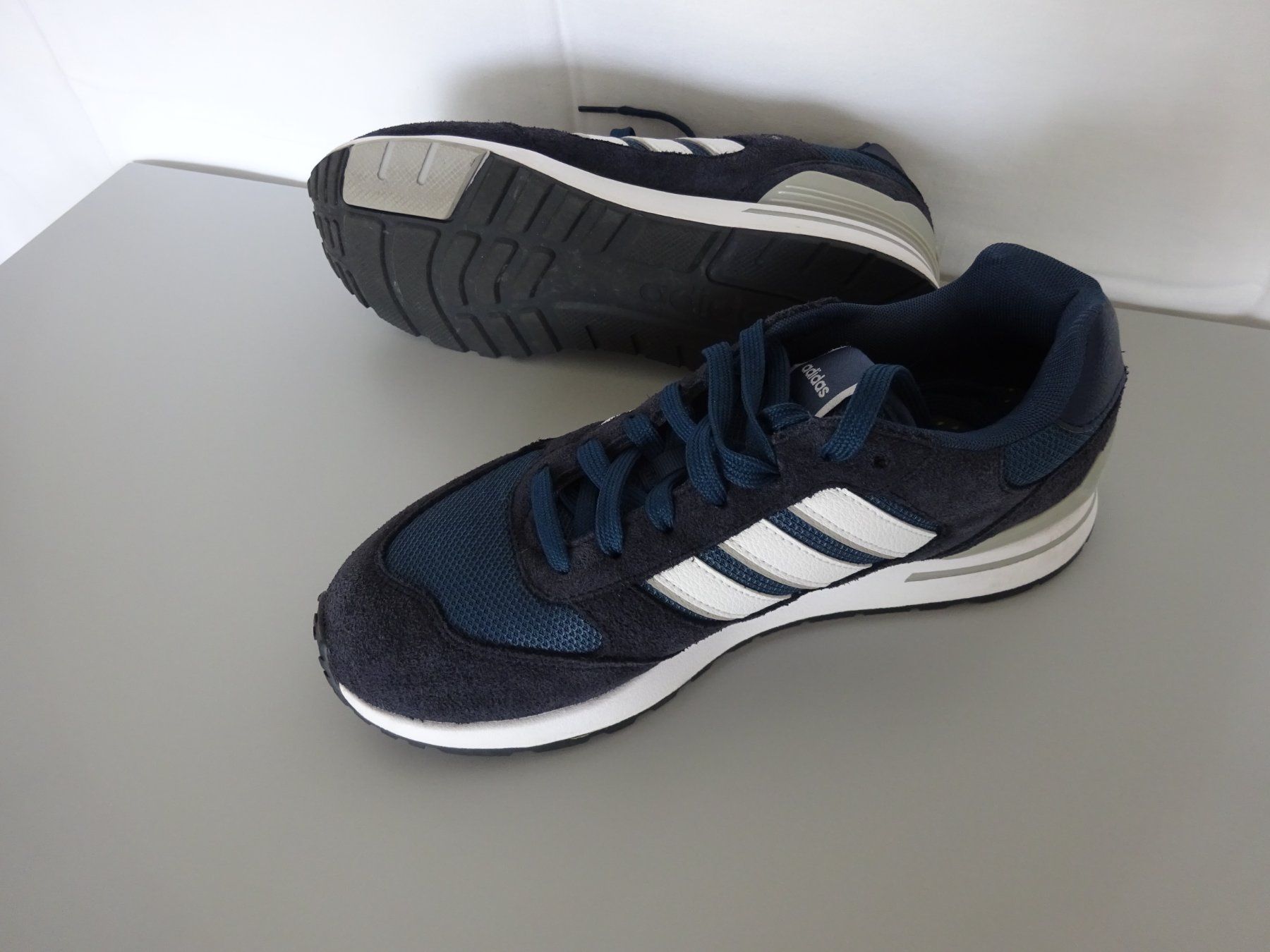 Adidas Scarpe da uomo: Adidas Sneakers, Herrenschuhe – Usato da Birmenstorf venduto da Poweroldies 3