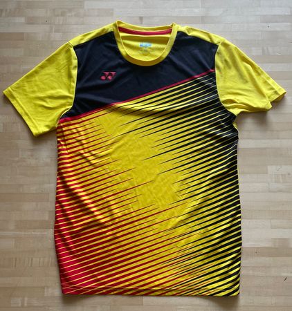 Yonex Tru-Air T-Shirt Gelb Rot Schwarz Grösse M neu