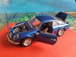 Modellauto ALPINE RENAULT 1600S 1/16 Bburago Made in Italy