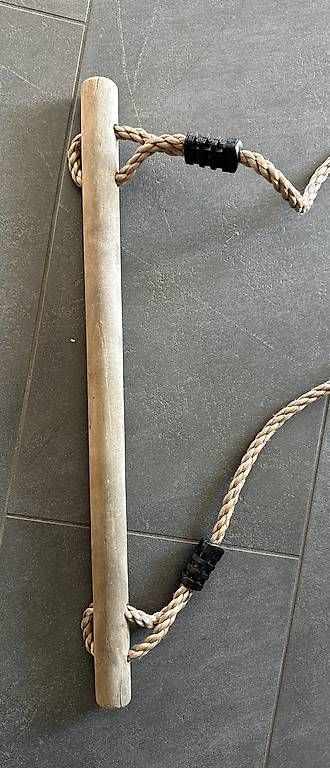 Hometrainer: Turnstange aus Holz mit Seil – Usato da Berg SG venduto da ACDS 2
