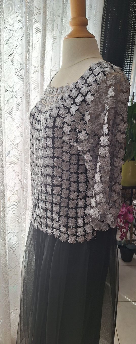 Pullover & Sweatshirts: Pull ajouré argenté 38-40 – Neu (gemäss Beschreibung) aus St-Triphon von Jldr0 1