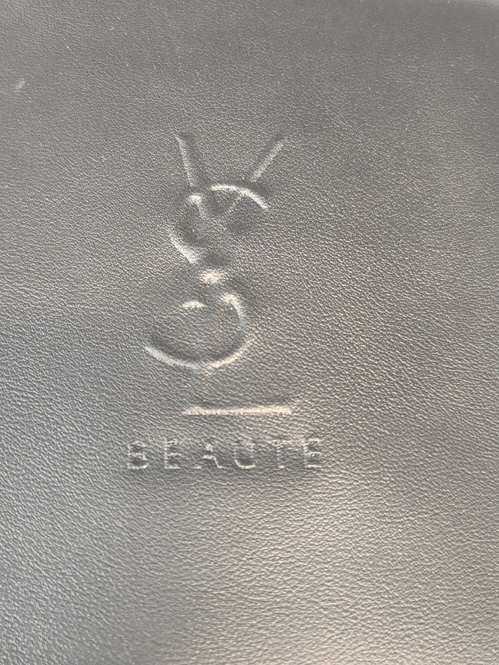 Saint Laurent Trousses de maquillage: Necessaire, Kulturtasche, YSL – Neuf (Voir description) à Wiesendangen par Sinhuk 2