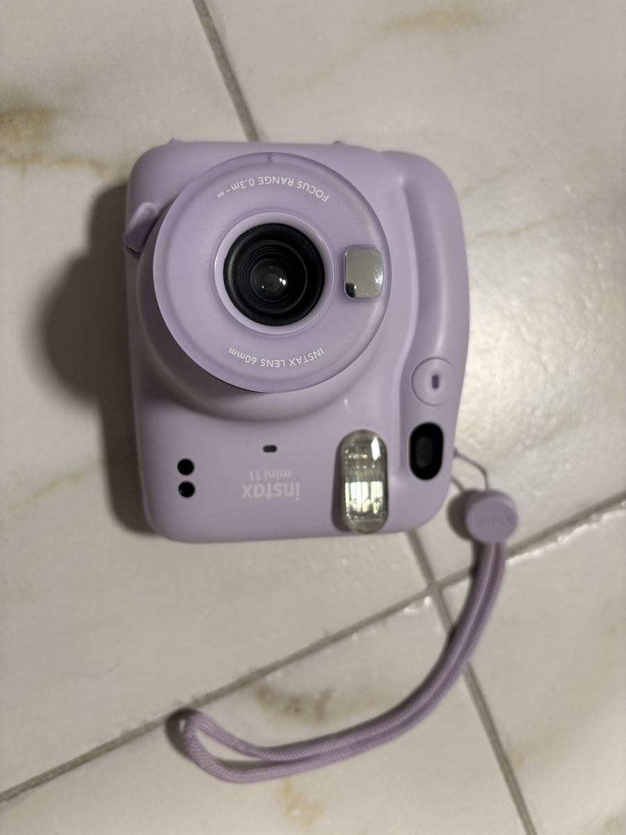 Fujifilm Kamera: Instax mini11 – Gebraucht aus Utzenstorf von VelvetBadger47 1