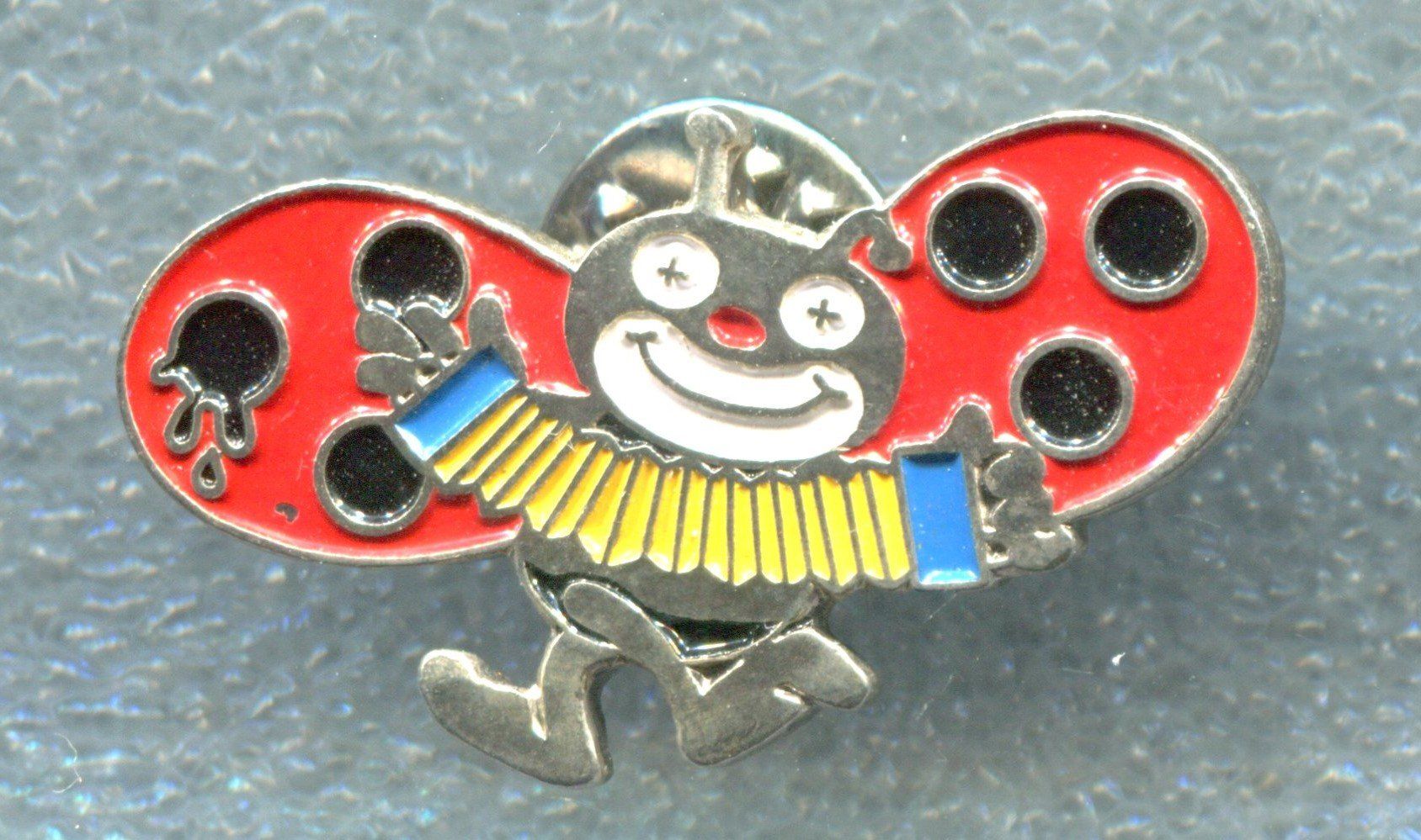 Placchette & Badge: BLICK Käfer  Musik Clown – Usato da Winterthur venduto da Sammleroase