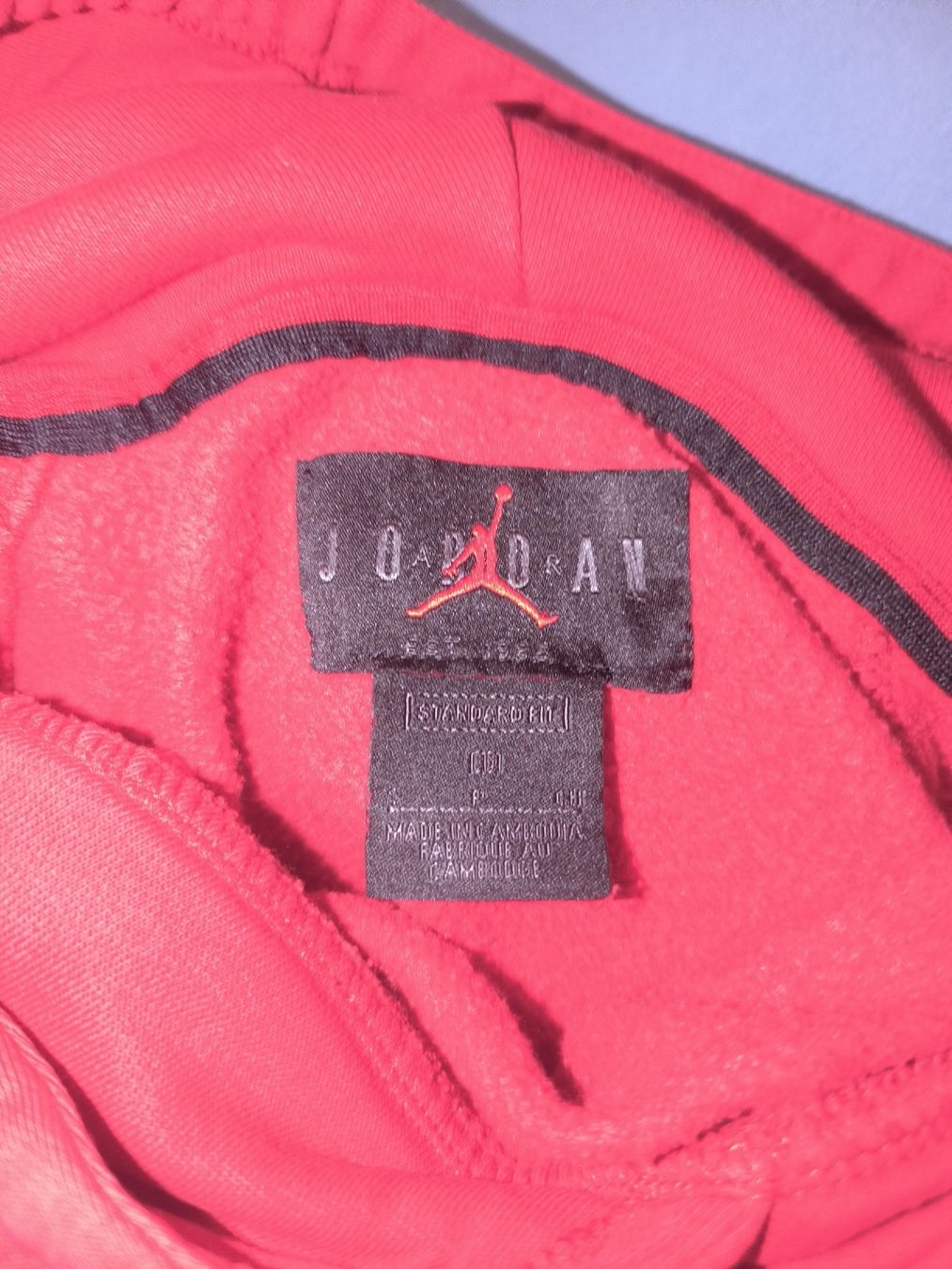 Nike Maglioni & Felpe: Nike Air Hoodie  – Usato da Egliswil venduto da yan_5wq8