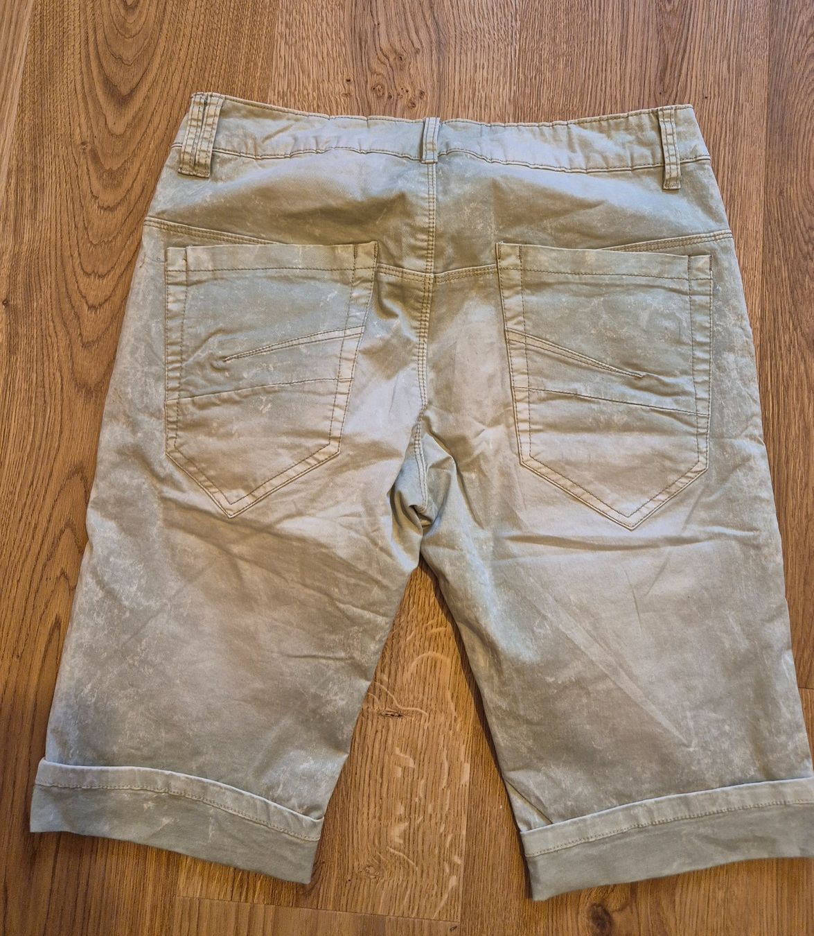 Hosen: Coole Shorts (Grösse 32) – Gebraucht aus Gams von tischi97 1