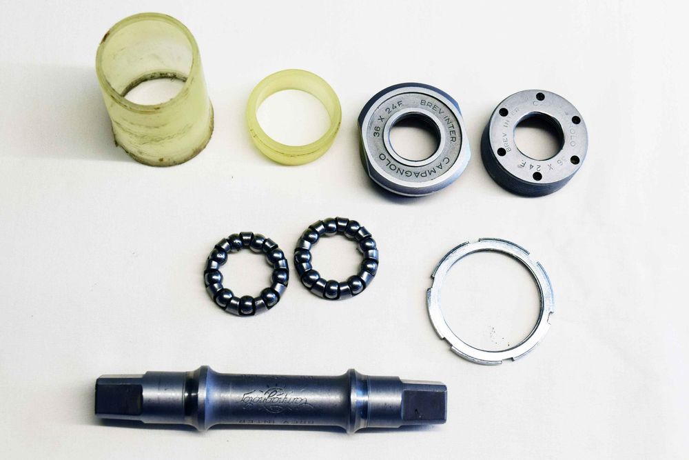 Axe De Pédalier Campagnolo Nuovo Record - 68 Mm / 112 Mm - Carré ISO - Fabriqué En Italie