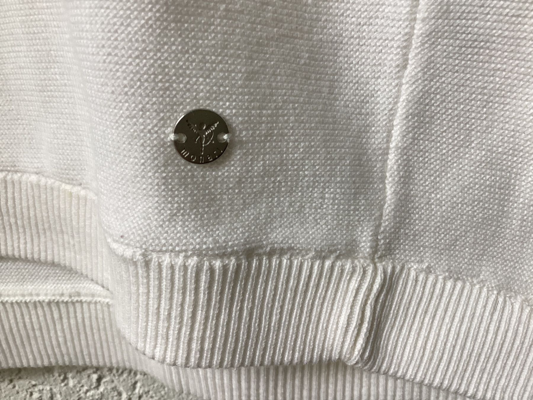 Monari Pulls & Sweat-shirts: Monari schöner Pullover, Gr. 36, Weiss, mit Strass – D'occasion à Homberg b. Thun par Homata 1